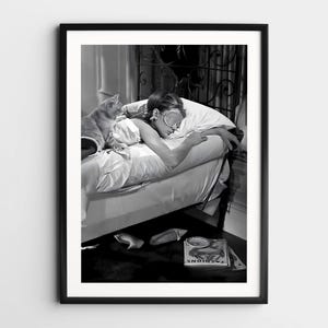 オードリー・ヘプバーンの眠る壁アート、白黒プリント、ビンテージ写真、クラシックハリウッドアート、女性と猫の壁装飾、レトロな寮の部屋のアート