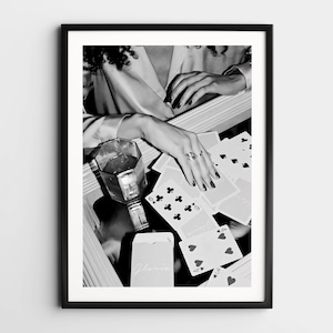 Art mural femme jouant aux cartes, impression noir et blanc, impression cartes à jouer, photo vintage, affiche féministe, impression chariot de bar, décoration murale rétro