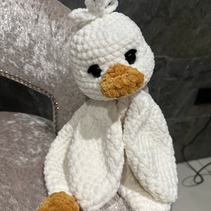 Crochet pattern DUCK. Duck Amigurumi. Plushies toy. Stuffed toy. English instruction with many photos of the process. A little sewing. Easy zdjęcie 6