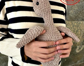CROCHET PATTERN Silly goose. Goose. Amigurumi goose. Crochet toy. Plushies. Stuffed animals. Clear English PDF  instructions with photos.