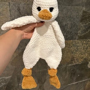 Crochet pattern DUCK. Duck Amigurumi. Plushies toy. Stuffed toy. English instruction with many photos of the process. A little sewing. Easy zdjęcie 3
