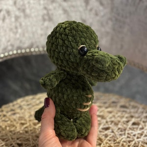 Crocodile crochet pattern , PDF pattern, amigurumi, English instructions with photos of  process, plush toy, handmade