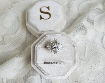 Elevate Your Rings: Octagonal Velvet Boxes, Personalized for Your Big Day!