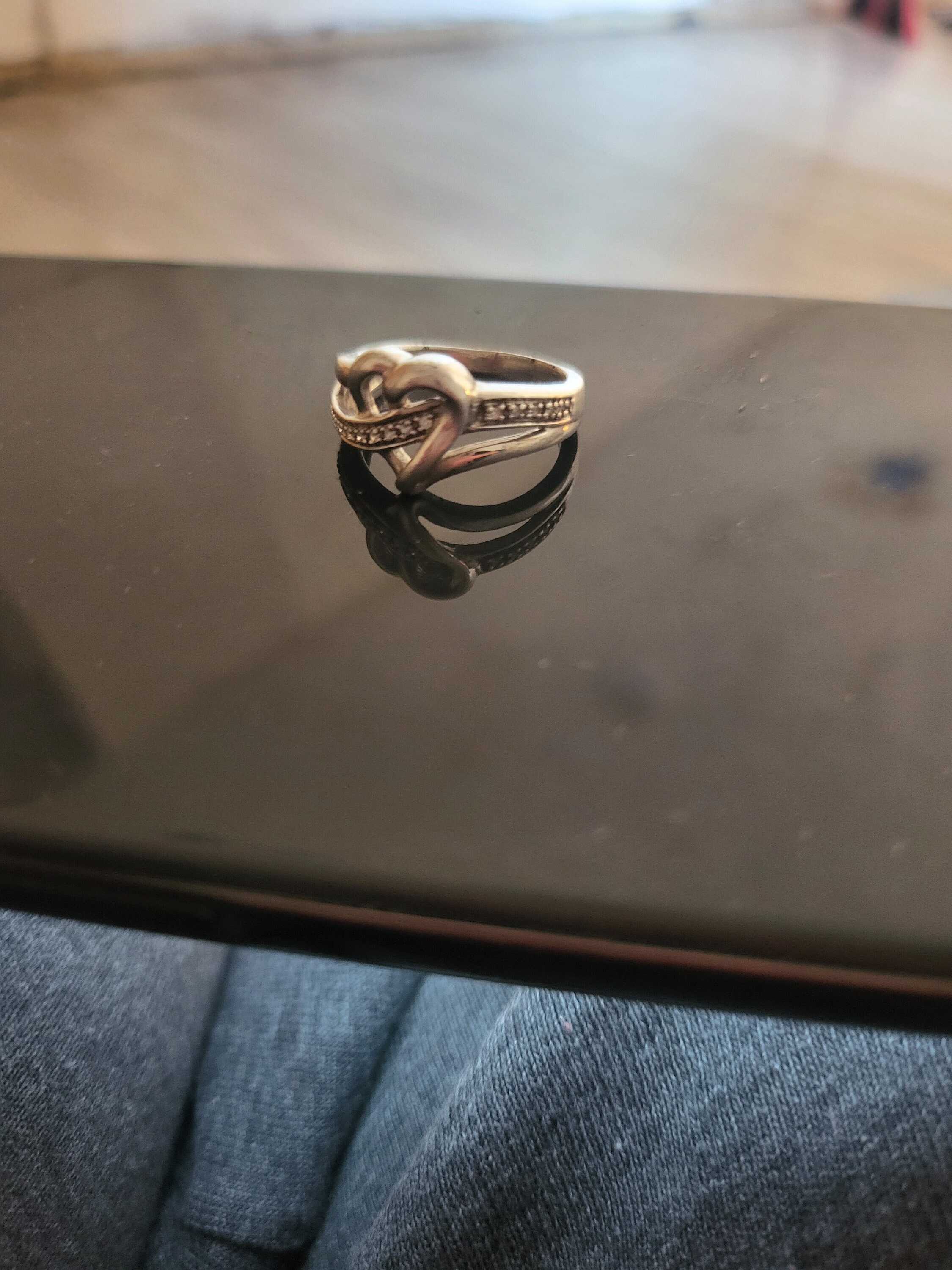 Kay jewelers store flower ring