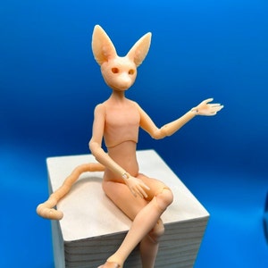 Muñeca zorrito con patas, little fox with paws, BJD tamaño 1/12, Miniature doll 1/12 dollhouse, Jointed Doll 1/24, 1/12, 1/8, 1/6, 1/4