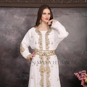 Lara Dubai Moroccan Kaftan Arabic Abaya Maxi Hand Beaded Caftan Farasha Long Party Wear Wedding Gown Beach Stylish Jalabiya Women Dress