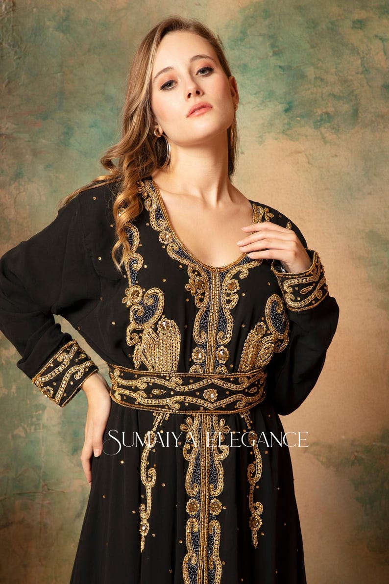 Marockansk Dubai Georgette kaftan Farasha Afrikansk klädsel Brudtärna Arabisk festkläder Bröllopskaftan Formell klänning för kvinnor med huvudduk Gratis. bild 2