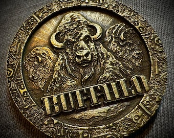 Buffalo Slot Machine Challenge Coin – Casino Inspired Brass Coin – Buffalo-Themed Collectible Poker Weight