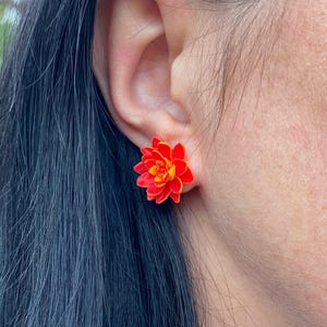 Realistic Dahlia Flower Stud Earrings, Coral Dahlia Earrings