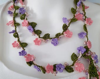 Hand-Crocheted Flower Necklace, Rose Details, Elegant Feminine Jewelry,mother's day gift