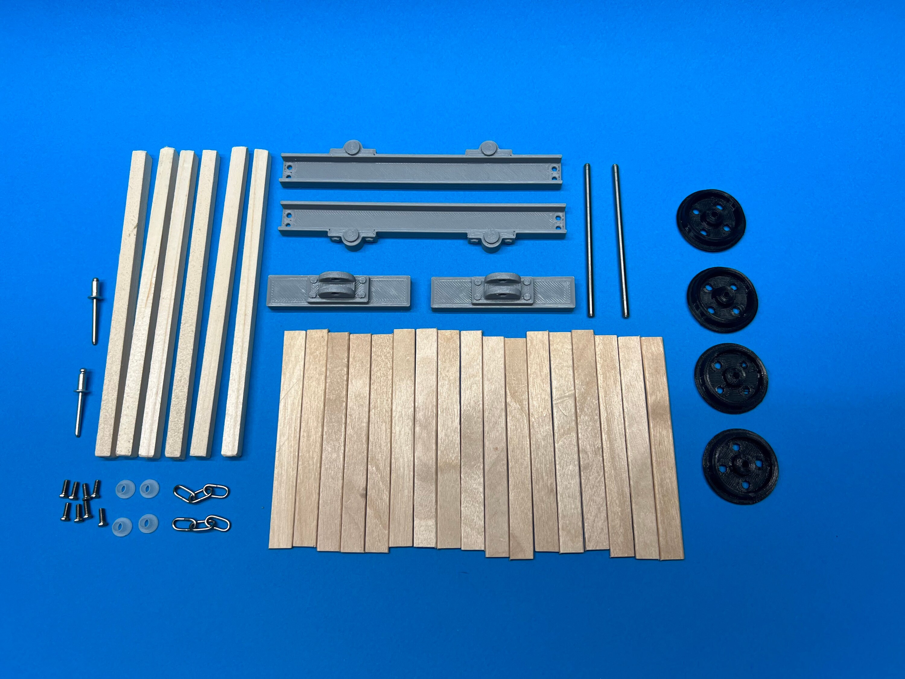1:20.3 Flat Car With Bulkheads Kit - Etsy