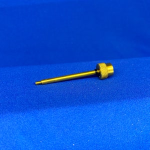Gas fill adapter for threaded Butane/Propane gas can