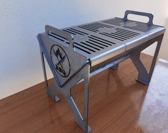 Barbecue da campeggio pieghevole con trasporto di carbone