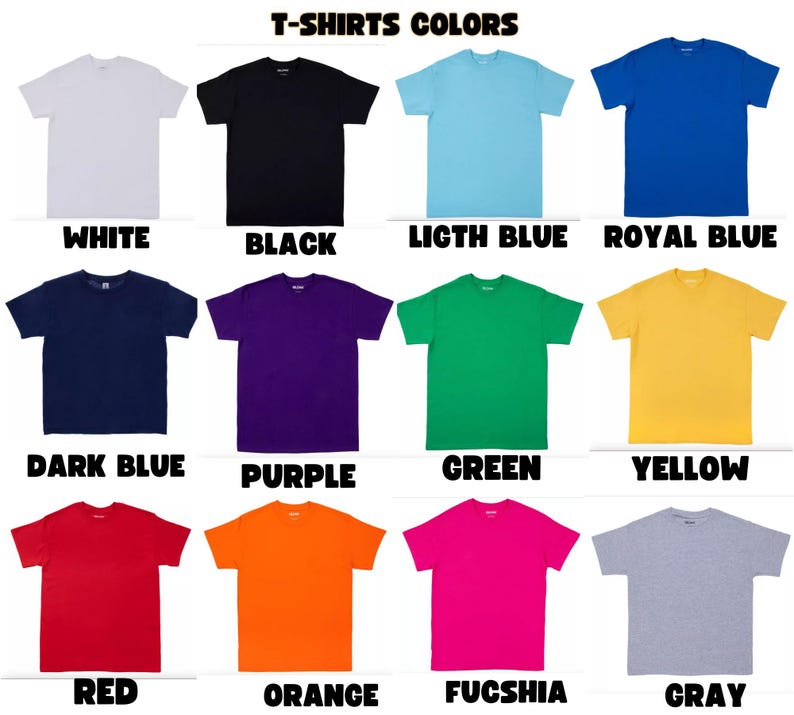 Op de afbeelding: Een display van t-shirts in verschillende kleuren: wit, zwart, lichtblauw, koningsblauw, donkerblauw, paars, groen, geel, rood, oranje, fuchsia en grijs. De tekst "T-SHIRTS COLORS" staat bovenaan, met elke kleur eronder.