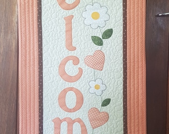 Welcome. Appliqued, quilted wall hanging.(Digital pattern)