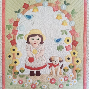 Digital pattern: "Hannah and Benji" Quilted, appliqued wallhanging
