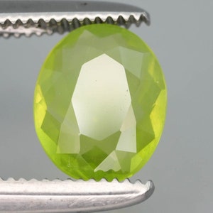 RARE ! Green Kornerupine Luster AAA