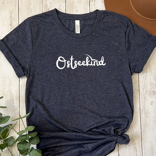 Tshirt Ostseekind, Tshirt Blau, Tshirt Navy, Tshirt Damen, Tshirt Herren, Maritimes Tshirt, Shirt Maritim, Geschenk Maritim, Küstenkind