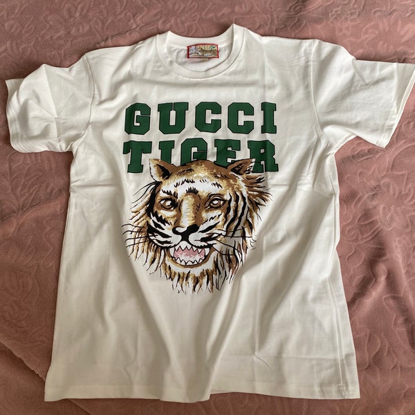 Vintage Gucci T-shirt Tiger Print T-shirt Size XL