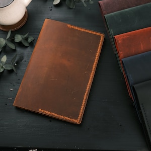 Journal en cuir personnalisé, journal en cuir fait main, carnet de notes A5 gravé avec porte-cartes et livre ligné, fabriqué avec soin, cadeau pour lui