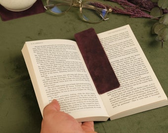 Marque-page en cuir personnalisé : cadeau de lecture gravé à la main