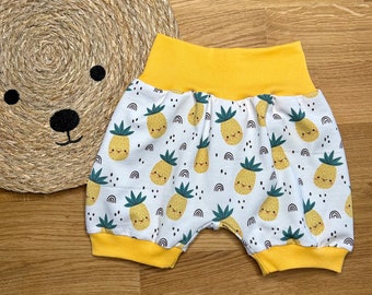 Kurze Pumphose ,Ananas‘ // Mitwachshose, Hose, Short, Sommerhose, Kinder, Baby, Junge, Mädchen