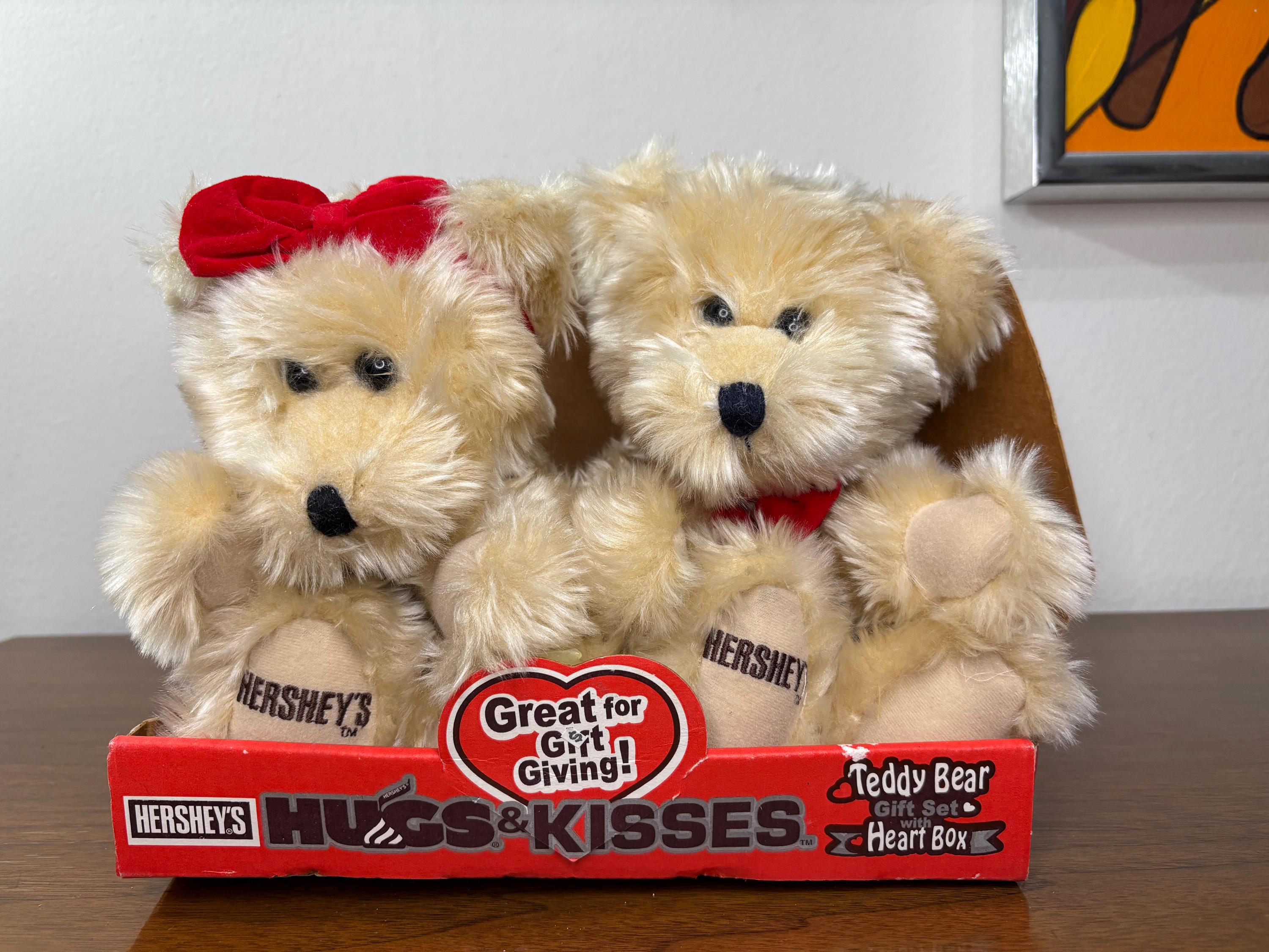 Exhibición De San Valentín En Walmart De Animales Rellenos Con Corazones  Fotografía editorial - Imagen de feliz, insensible: 172155802, image size:3000x2250