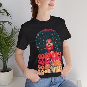 Pop Art Graphic T-Shirt: Unisex Good Vibes Tee