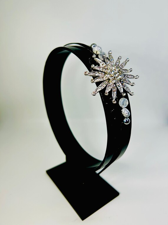 Starburst - Unique Sparkly Rhinestone Jewel Headbands - Etsy display picture 3