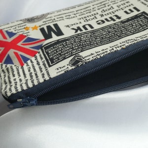 Sac à main zippé Union Jack, étui à crayons stationnaire dart marine noir, pochette de rangement zippée, pochette de sac à main zippée musicale britannique des années 1970, pochette de voyage image 3