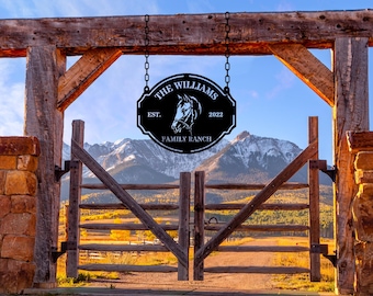Custom Family Ranch Metal Sign, Personalized Ranch House Decor Rustic Farmhouse Wall Art, Outdoor Signage for Country Home, Equestrian Decor