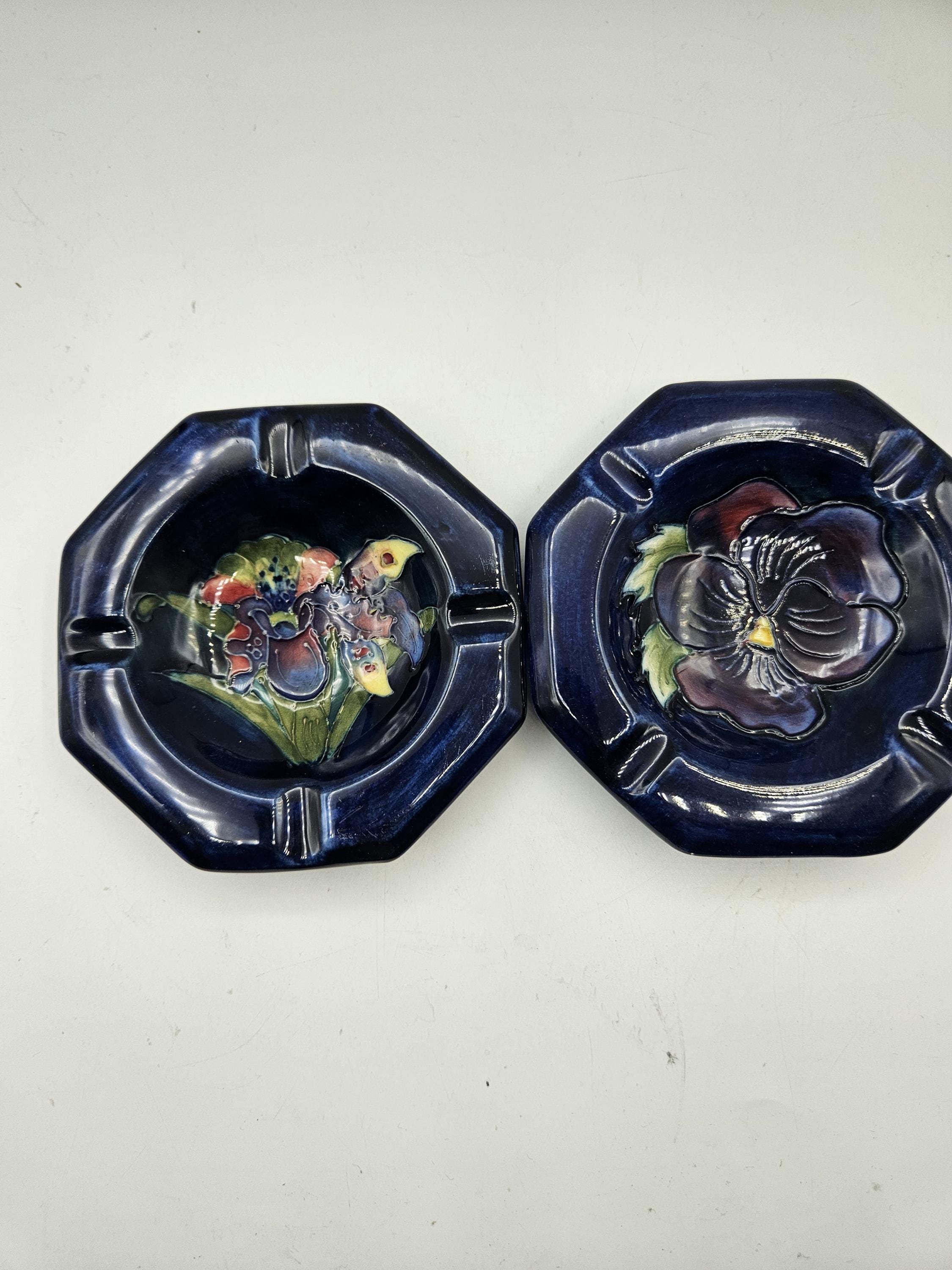 Moorcroft pottery - Etsy 日本