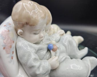 Lladro Little Dreamers Figurine, Number 5772 Retired, Made in
