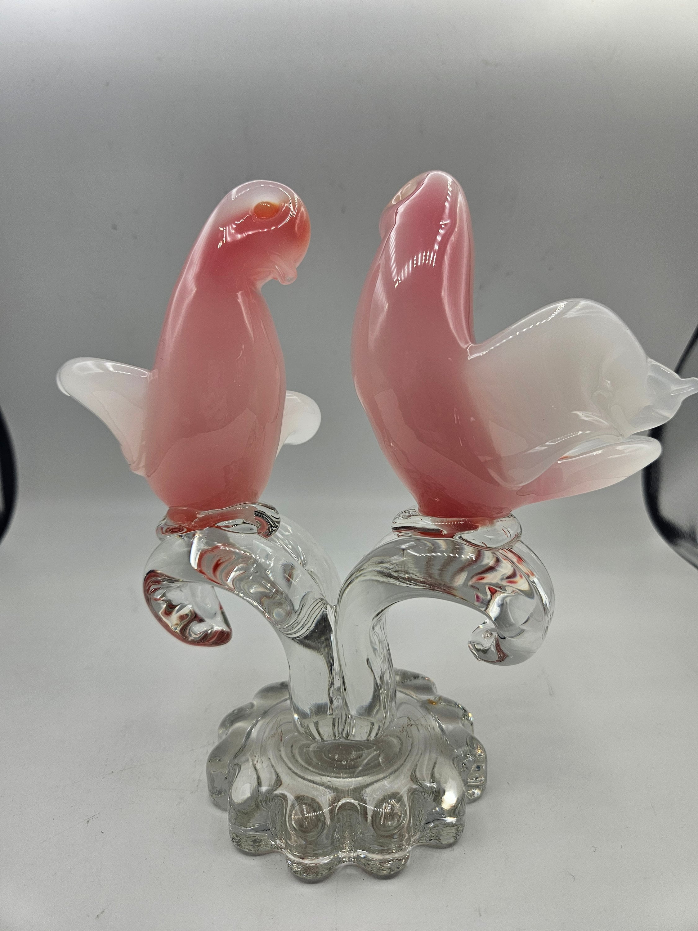 ミッドセンチュリー ムラーノ オパリンガラス 鳩の彫刻 - ピンクと白の
