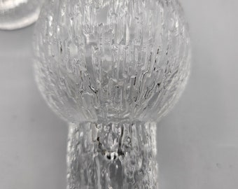A gorgeous set of four glasses in the Kekkerit series.