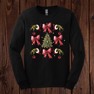 グリンチハンドクリスマスTシャツ、グリンチラバーTシャツ、クリスマスギフトアイデア、ホリデーTシャツ、メリークリスマスTシャツ、グリンチギフト長袖シャツ