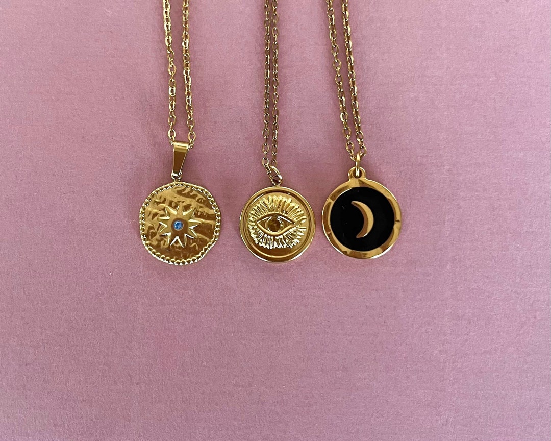 Kette Für Freundin Zum Geburtstag Kette aus Edelstahl mit vergoldeten Anhängern Mond, Sonne und Auge in