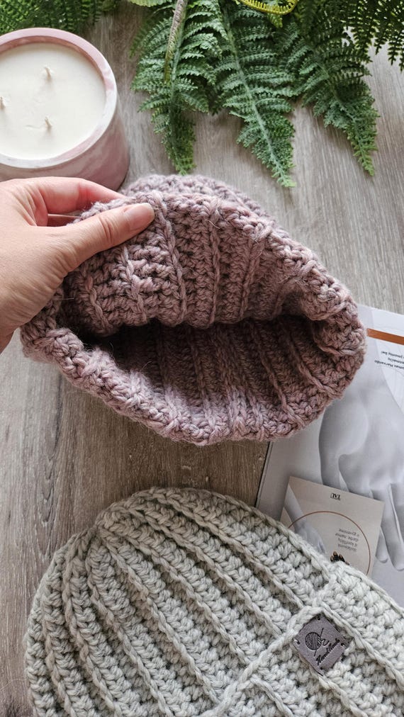 Hand made crochet woven oversized winter hat Hand made crochet woven oversized winter hat main image 2