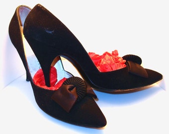 Black Evening Dress Shoes from the 1950s for Display