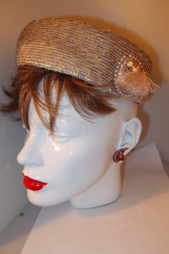 Vintage designer Hat Side Tassel Faux Pearls
