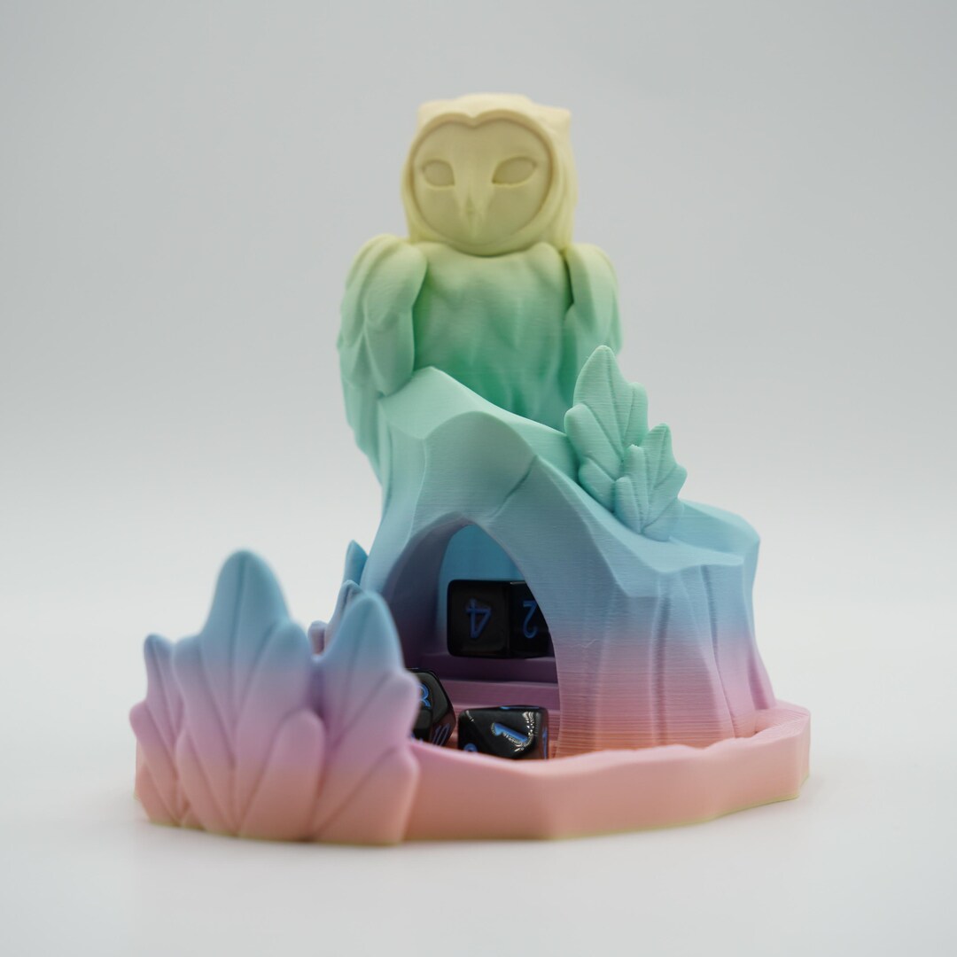 Elegant Owl Dice Tower With Organic Design and Space for Polyhedral