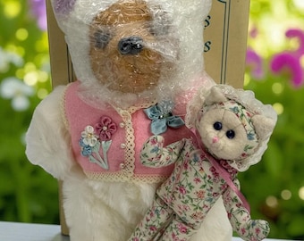 Collectible Vintage Robert Raikes Bear Original From Applause