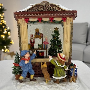 Vintage Kirkland Snowglobe - Etsy