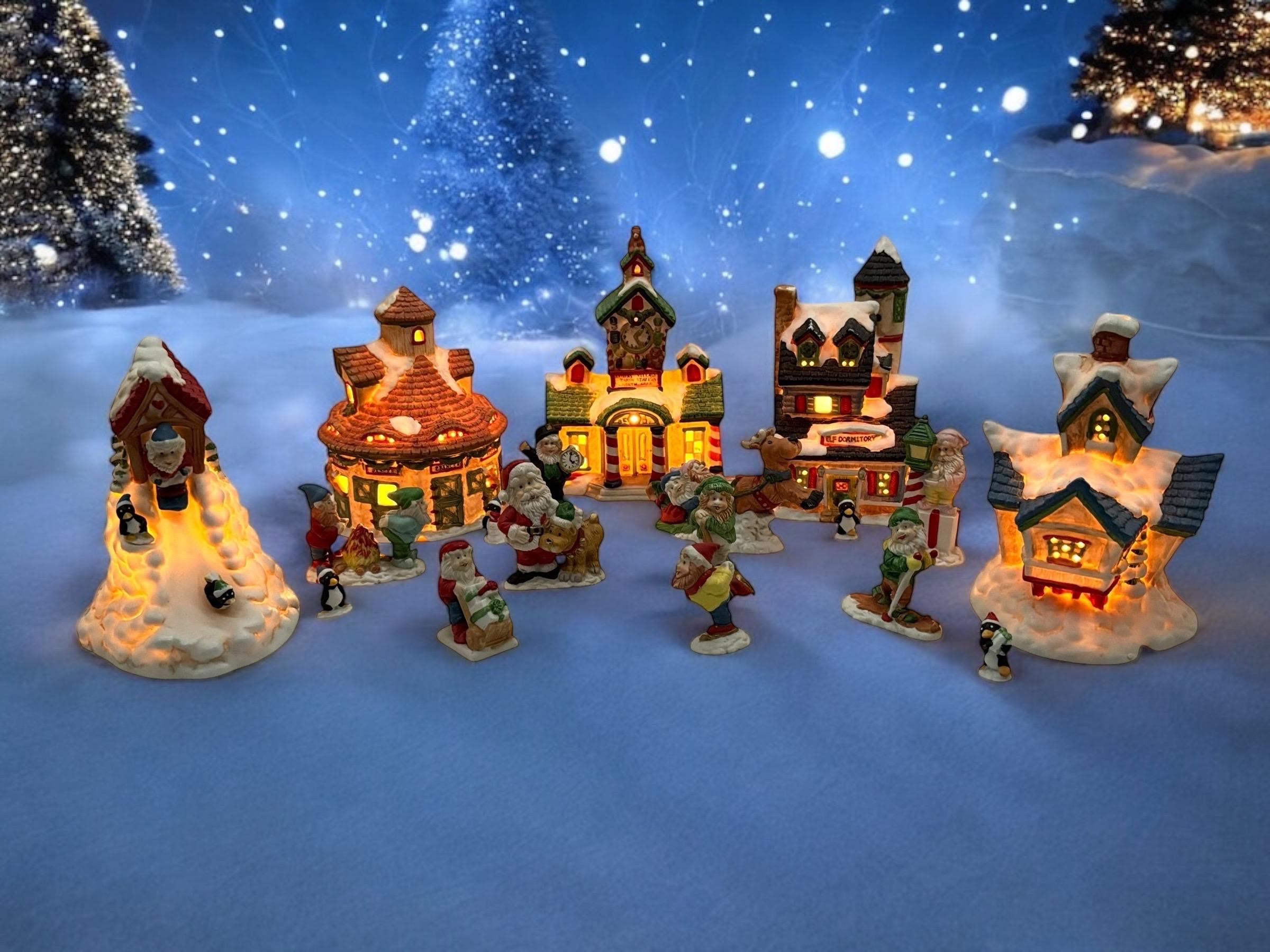 Vintage 1992 “traditions” 21 Piece Porcelain Santa Christmas