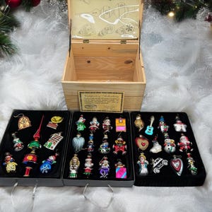 クリスマスオーナメントセット MUSEUM THOMAS SERIES Thomas Museum Series - Etsy