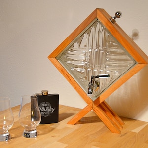 Fountain Dispenser in beech wood for alcohol, Whiskey, cocktail & homemade lemonade