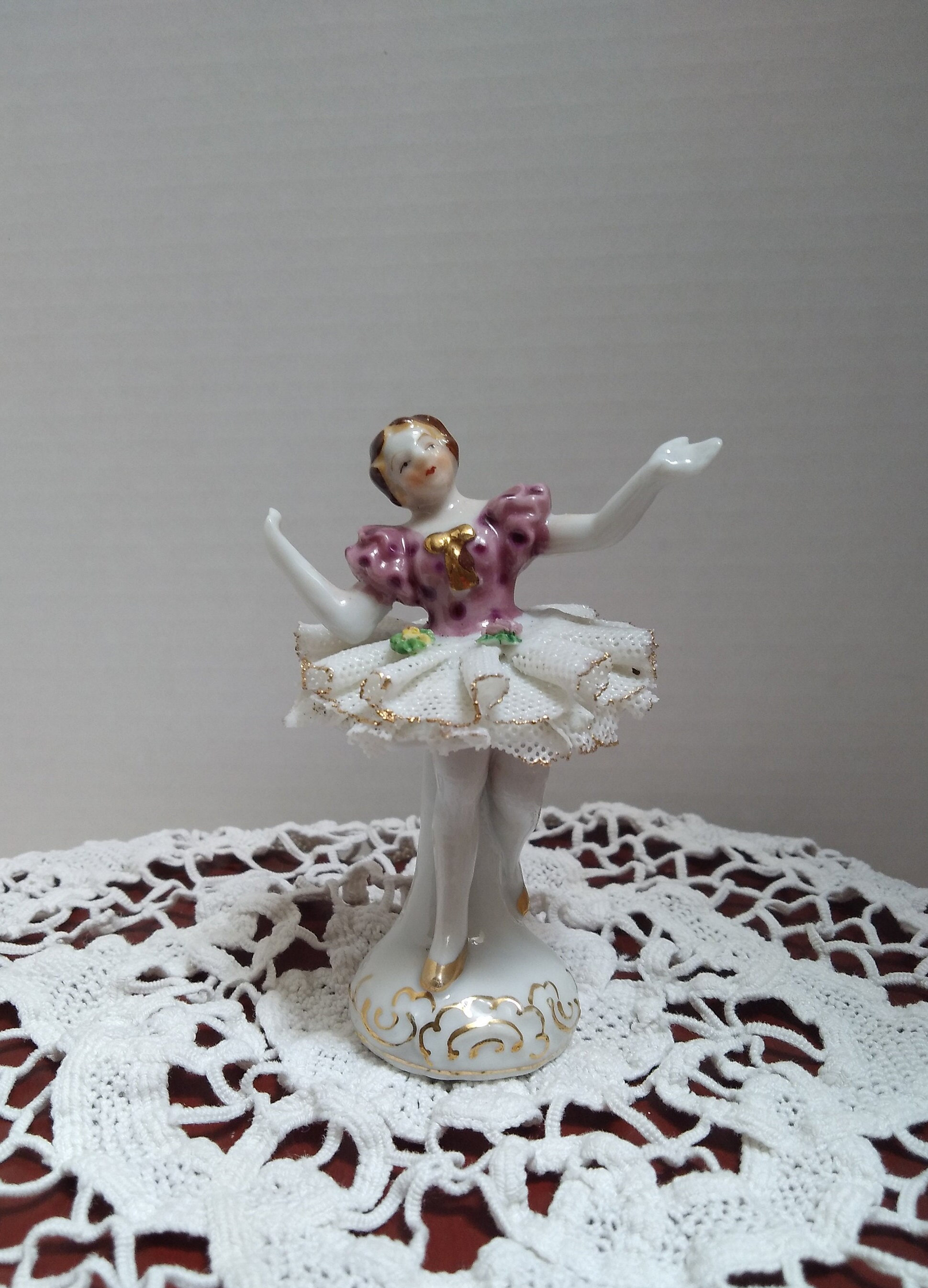 Porcelain Occupied Japan Figurine - Etsy Canada Porcelain Occupied Japan Figurine - Etsy Canada
