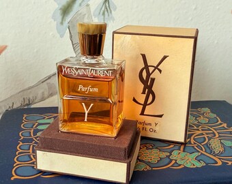 Mon Paris Estuche Eau de Parfum 90ml + Mini 7,5ml + Miniature N°49 de Yves Saint Laurent