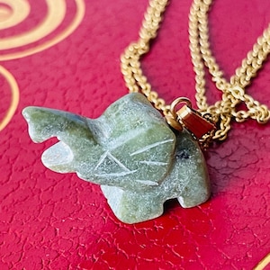 Vintage Jade Elephant Pendant Necklace | Lucky Charm Green Stone on Gold Chain | Prosperity Gift Jewelry