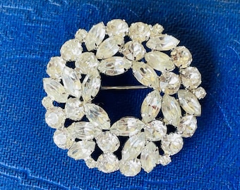 Broche Vintage Signée B. David - Couronne Avec Cristaux Et Améthystes - Or Couleur